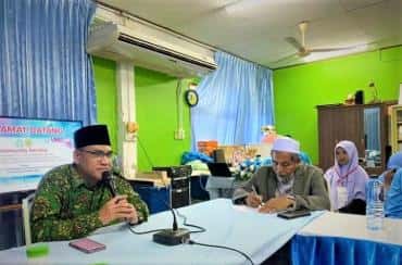 FUAD UIN K.H. Abdurrahman Wahid Pekalongan Adakan Program Pemberdayaan Masyarakat di Ma'had Misbah El-Ulum Narathiwat Thailand