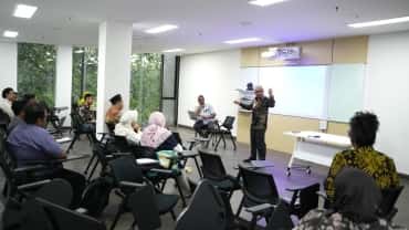Wakil Rektor I UIN Gus Dur Pekalongan Jadi Pembahas di AICIS+ 2025, Bahas Dekolonisasi Studi Islam