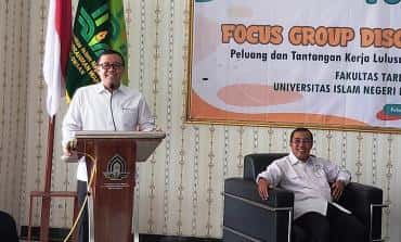 FTIK Adakan FGD Guna Menyiapkan Mahasiswa Hadapi Era 5.0
