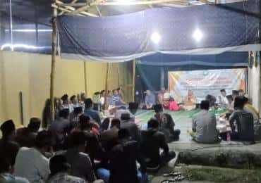 Tim Pengabdian Masyarakat UIN Gus Dur Beri Pemahaman E-Wallet dan QRIS Bagi Pelaku UMKM Desa Pegaden, Wonopringgo